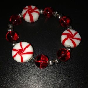 Cute Murano Glass Stretch Holiday Bracelet